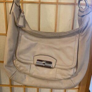 Coach Cream Shoulder Bag *Vintage*